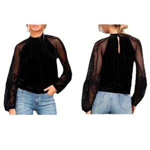 Free People Dream Team Black Velvet and Lace Long Sleeve Top Woman's‎ Size Small